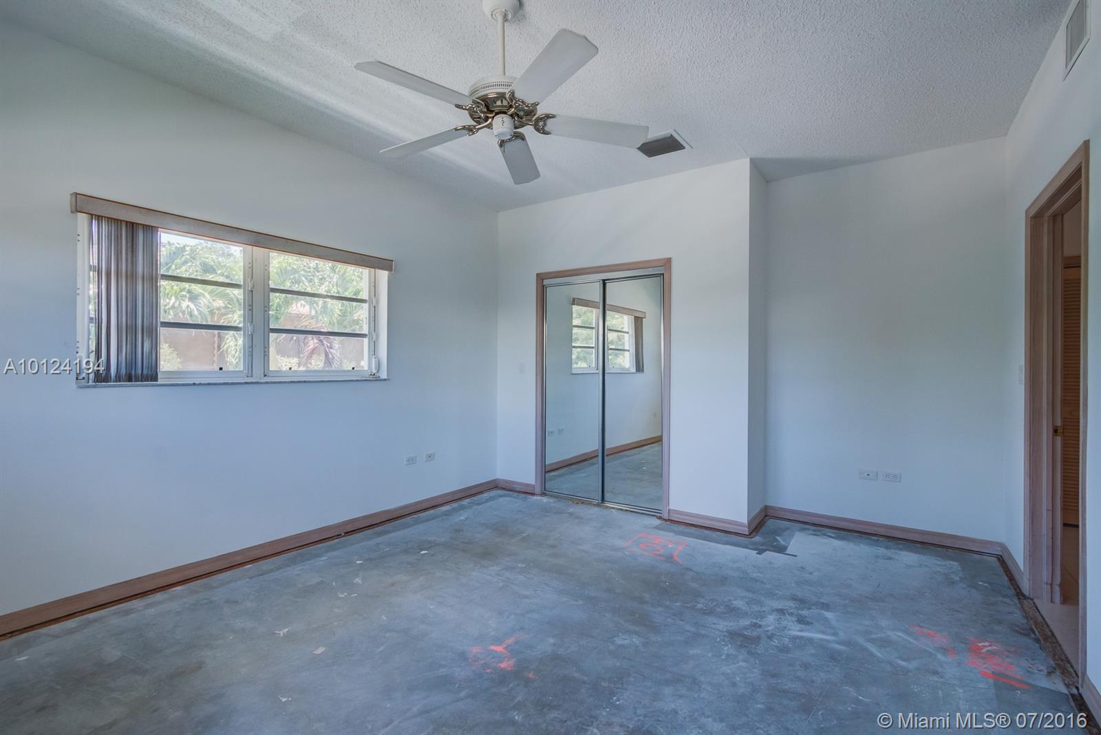 Singletons Add Tavernier - Residential