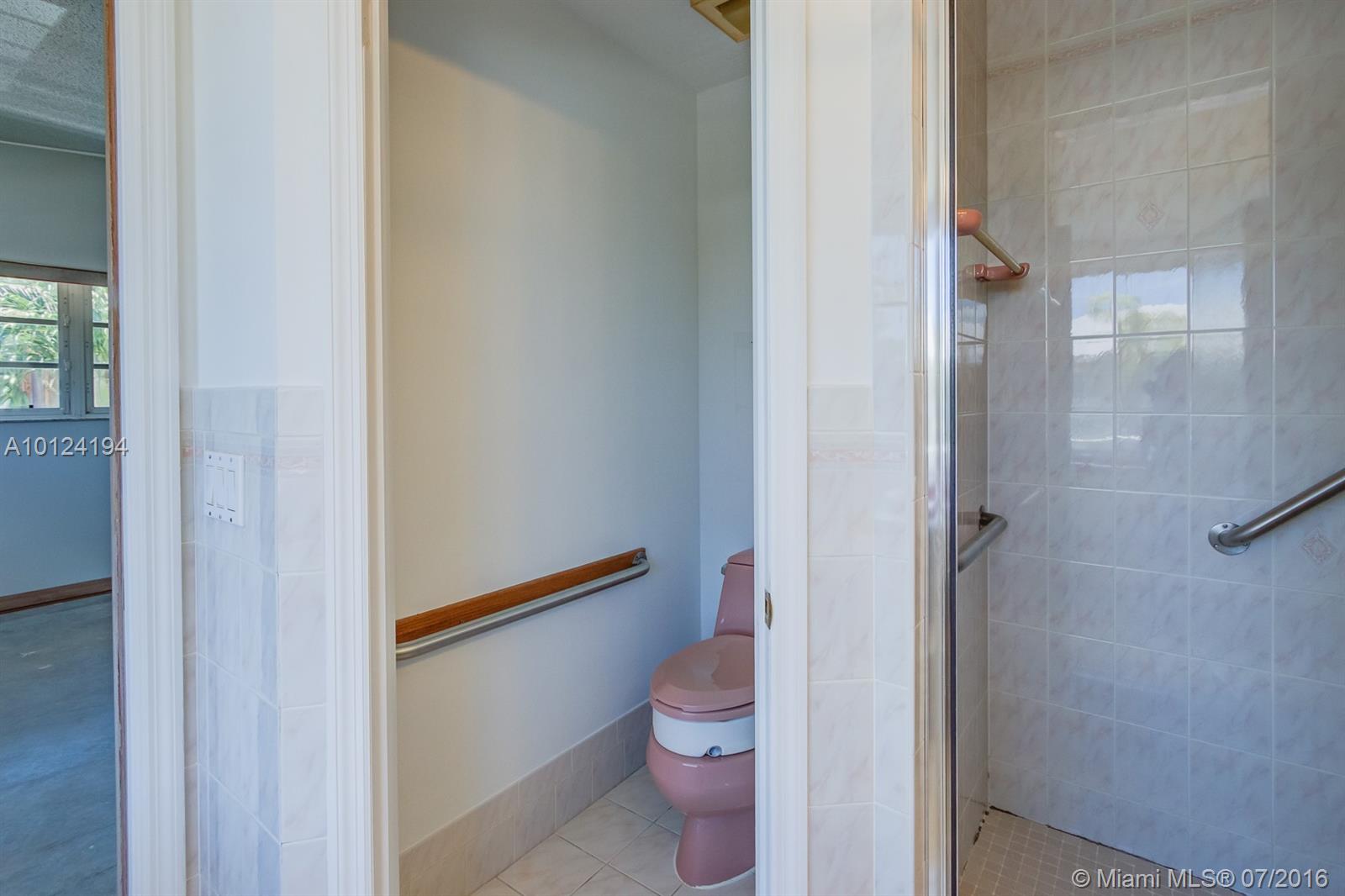 Singletons Add Tavernier - Residential