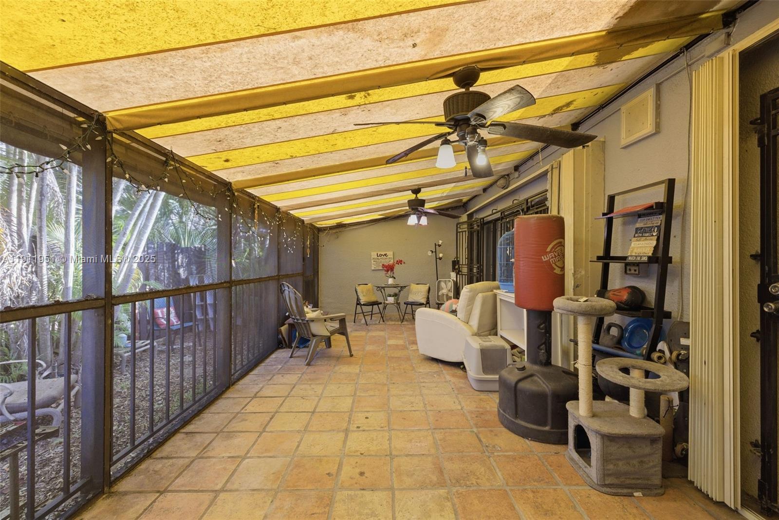 MIAMI LAKES WINDMILL GATE - Residential