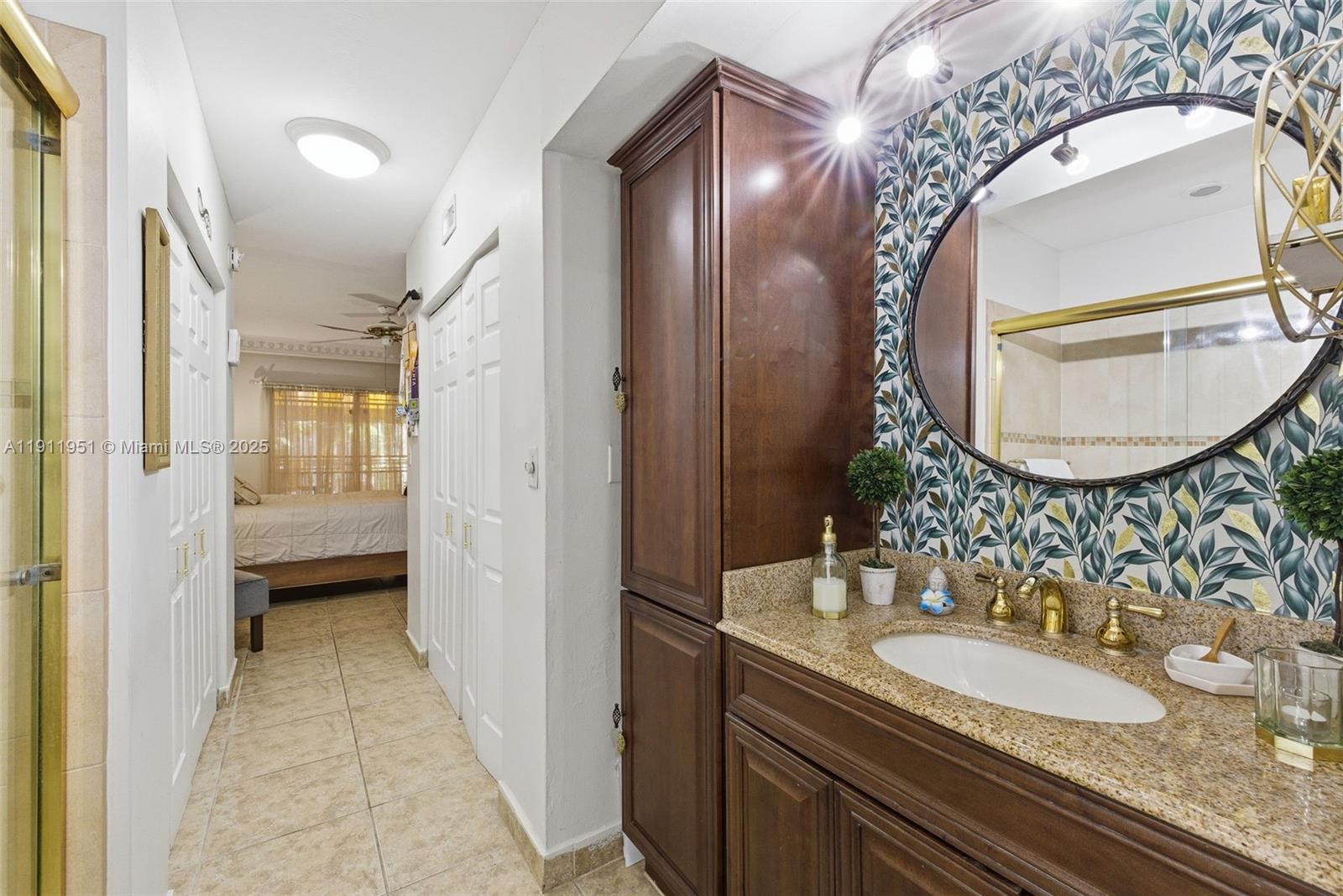 MIAMI LAKES WINDMILL GATE - Residential