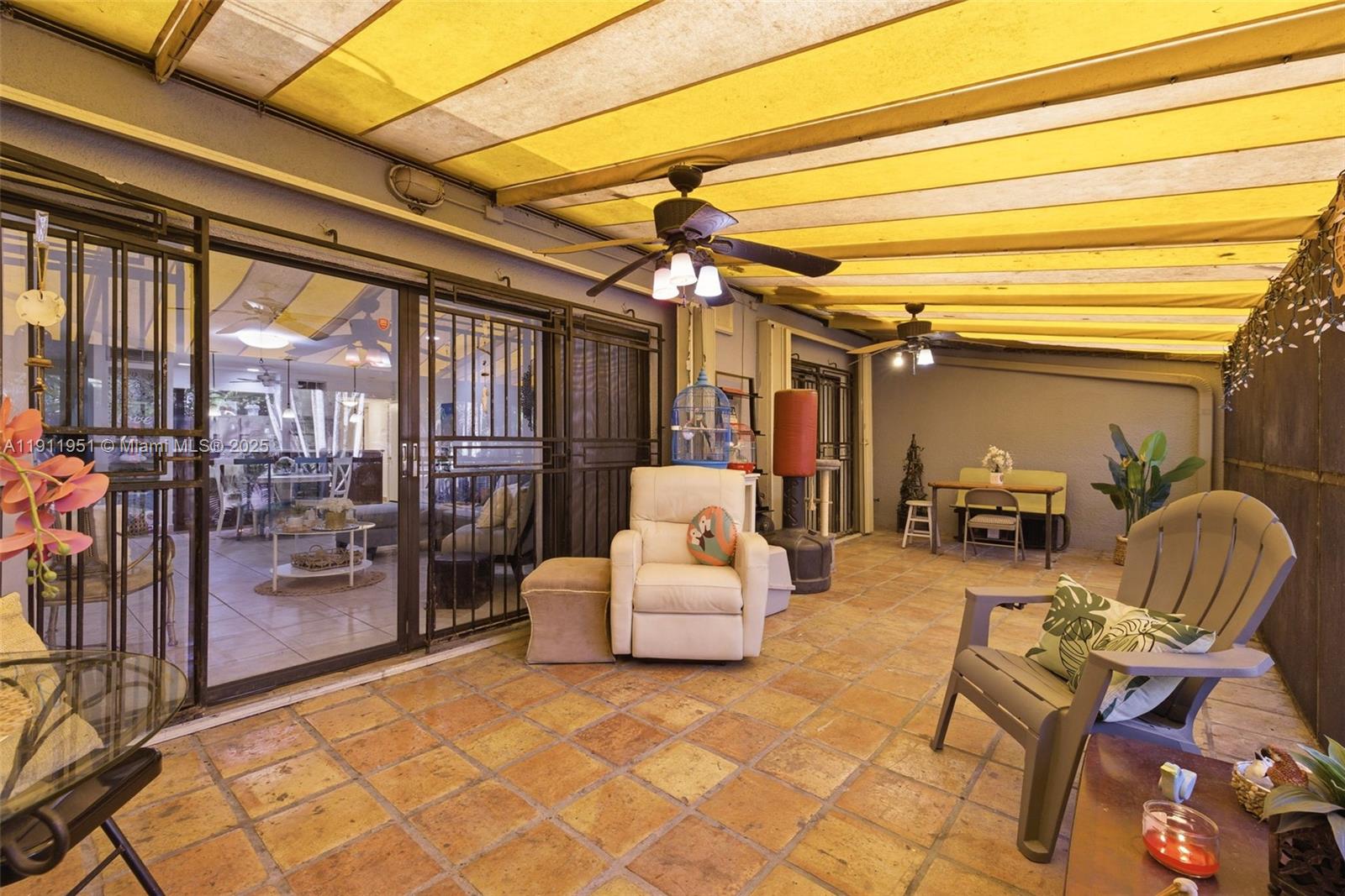 MIAMI LAKES WINDMILL GATE - Residential