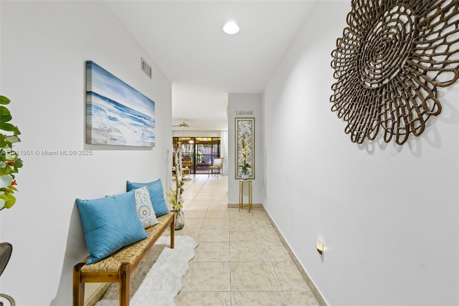 MIAMI LAKES WINDMILL GATE - Residential