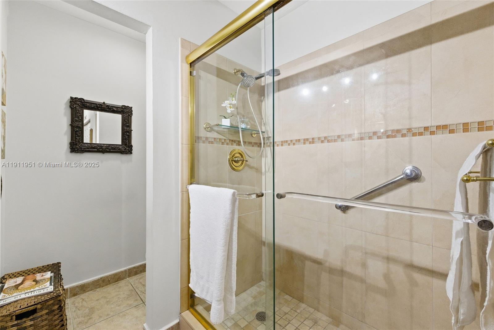 MIAMI LAKES WINDMILL GATE - Residential