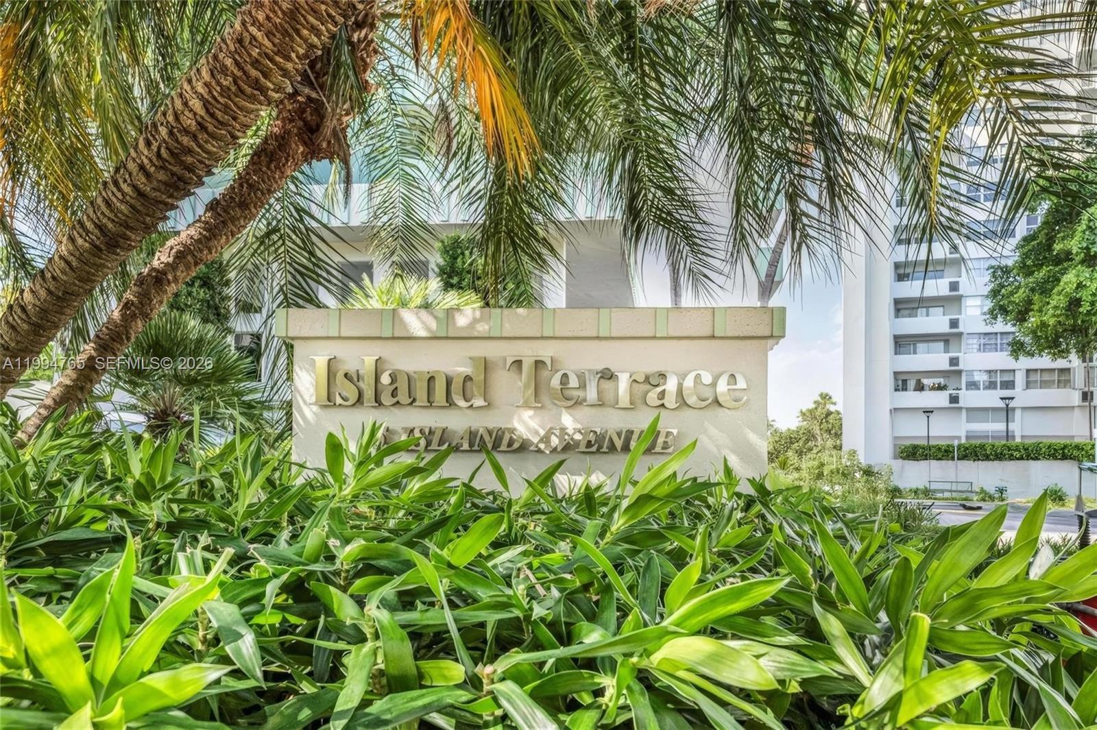 ISLAND TERRACE CONDO - Residential