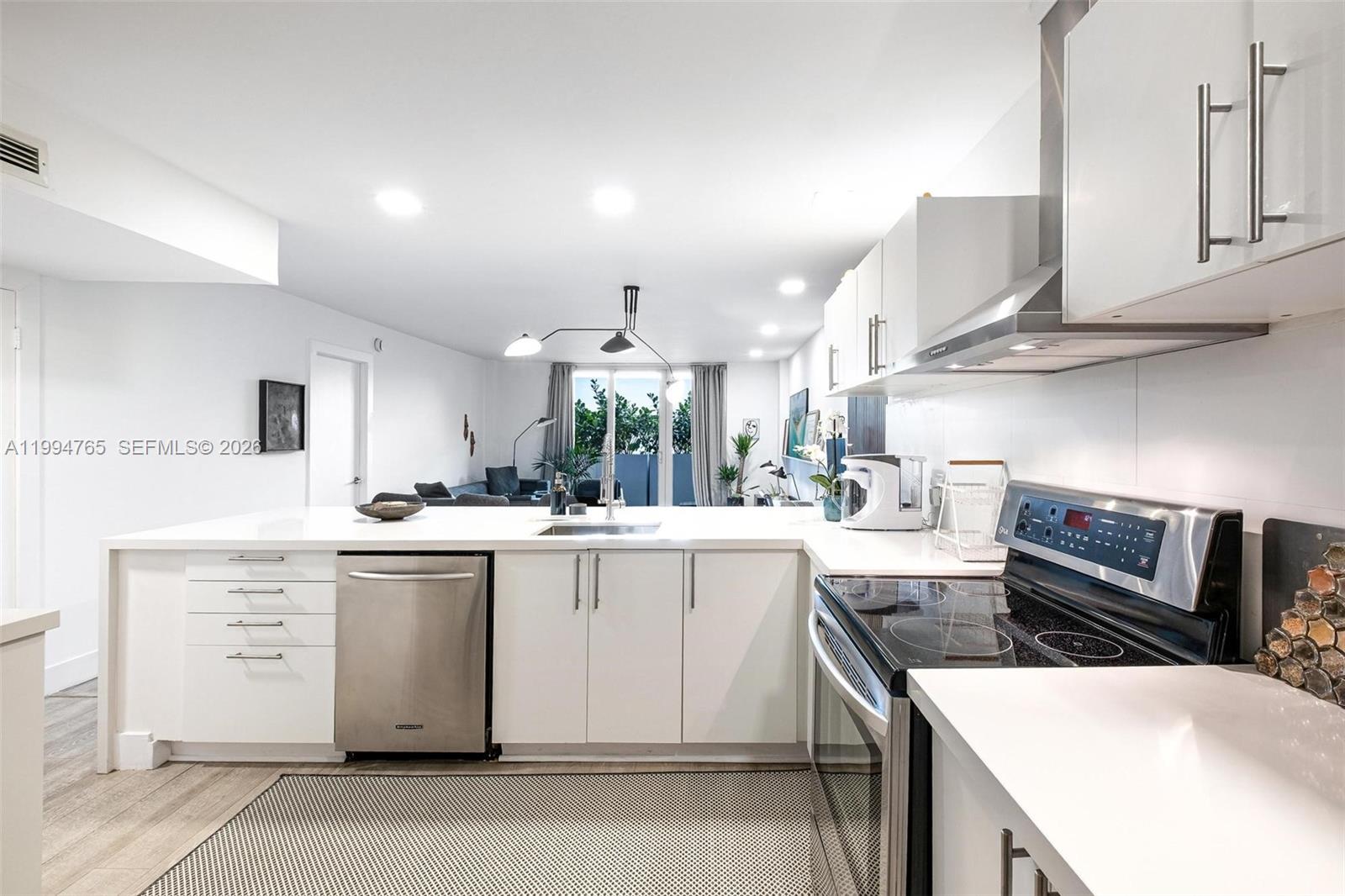 ISLAND TERRACE CONDO - Residential