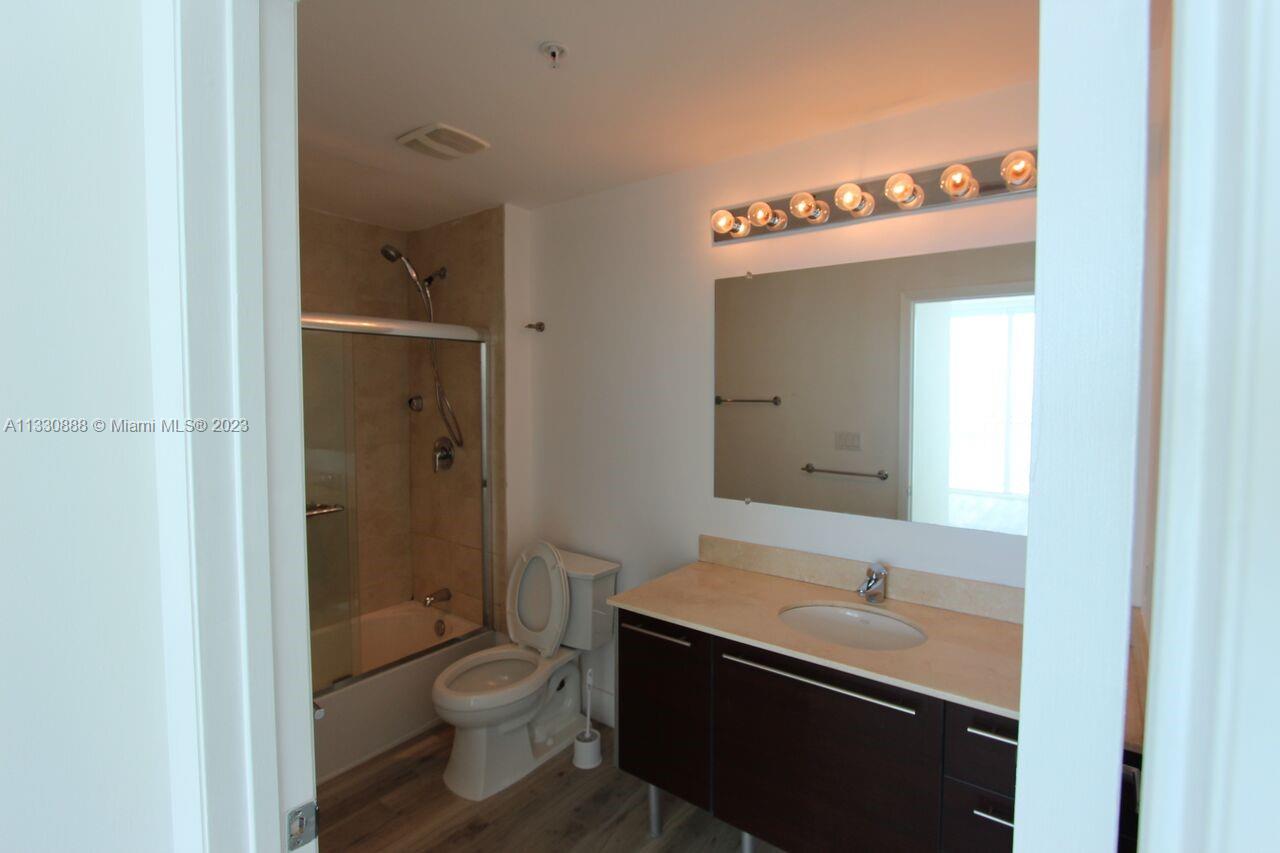 QUANTUM ON THE BAY CONDO - Residential Lease