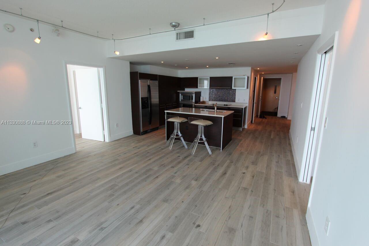 QUANTUM ON THE BAY CONDO - Residential Lease