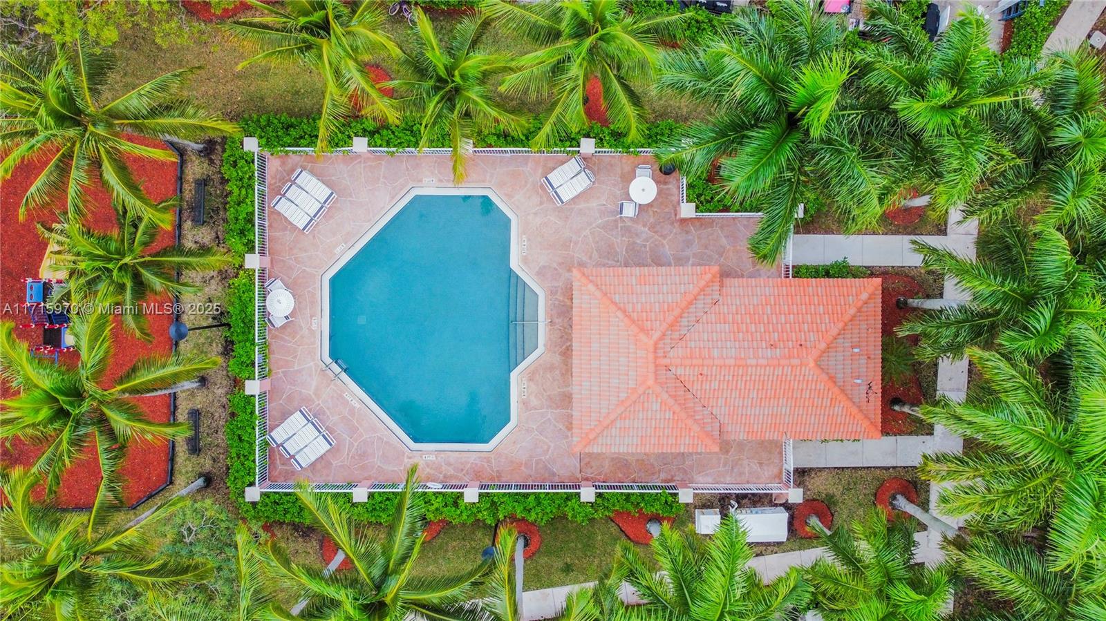 KINGS POINT COMMERCIAL PA - Residential