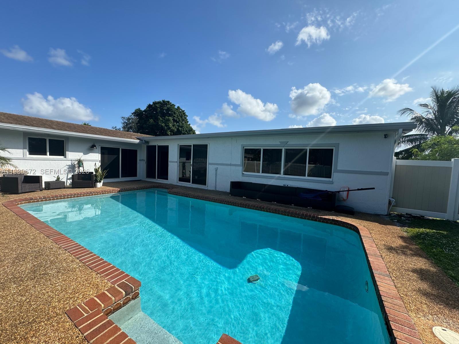 BREEZESWEPT PARK ESTATES - Residential