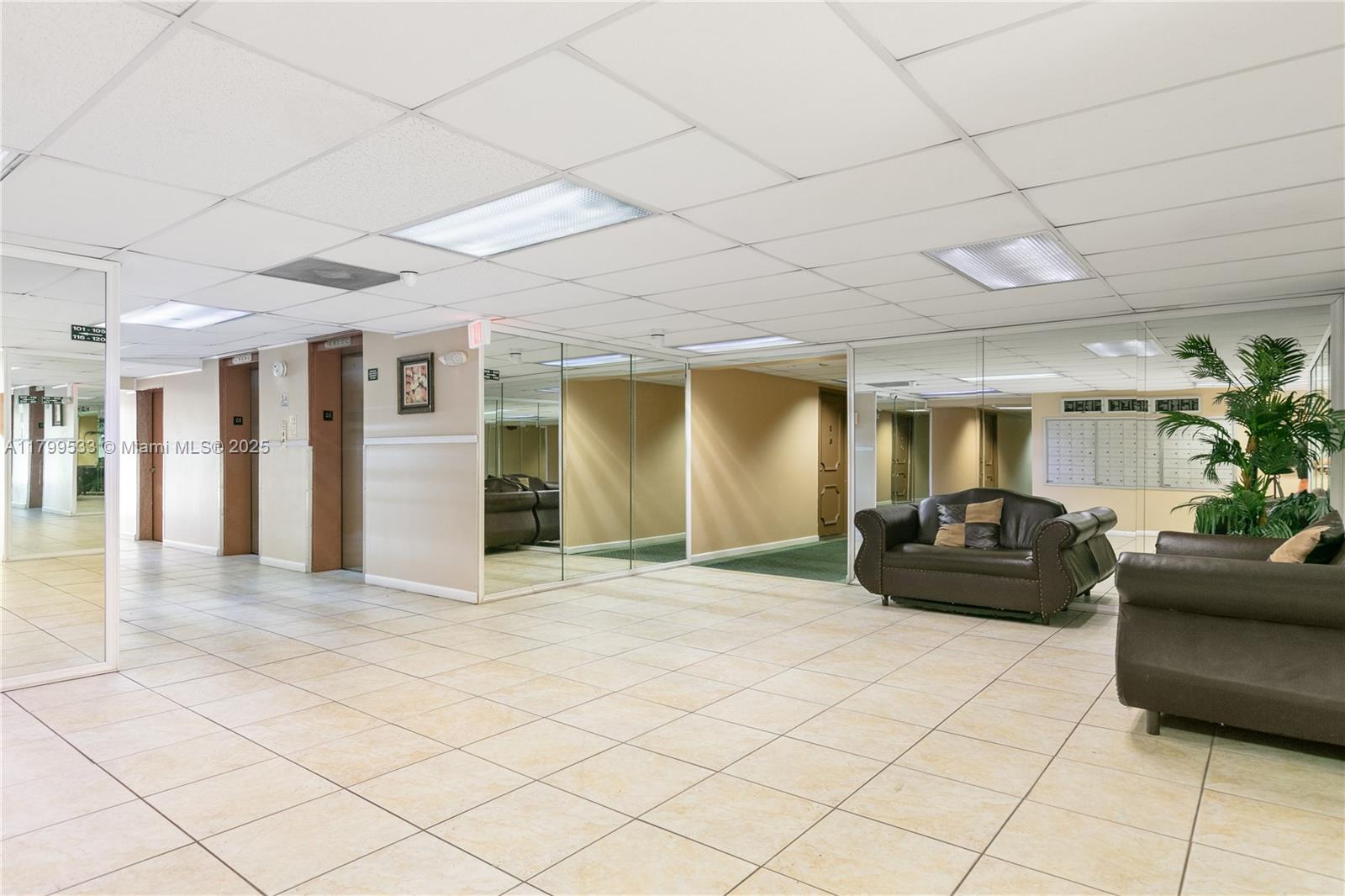 DESOTO PARK CONDO - Residential Lease