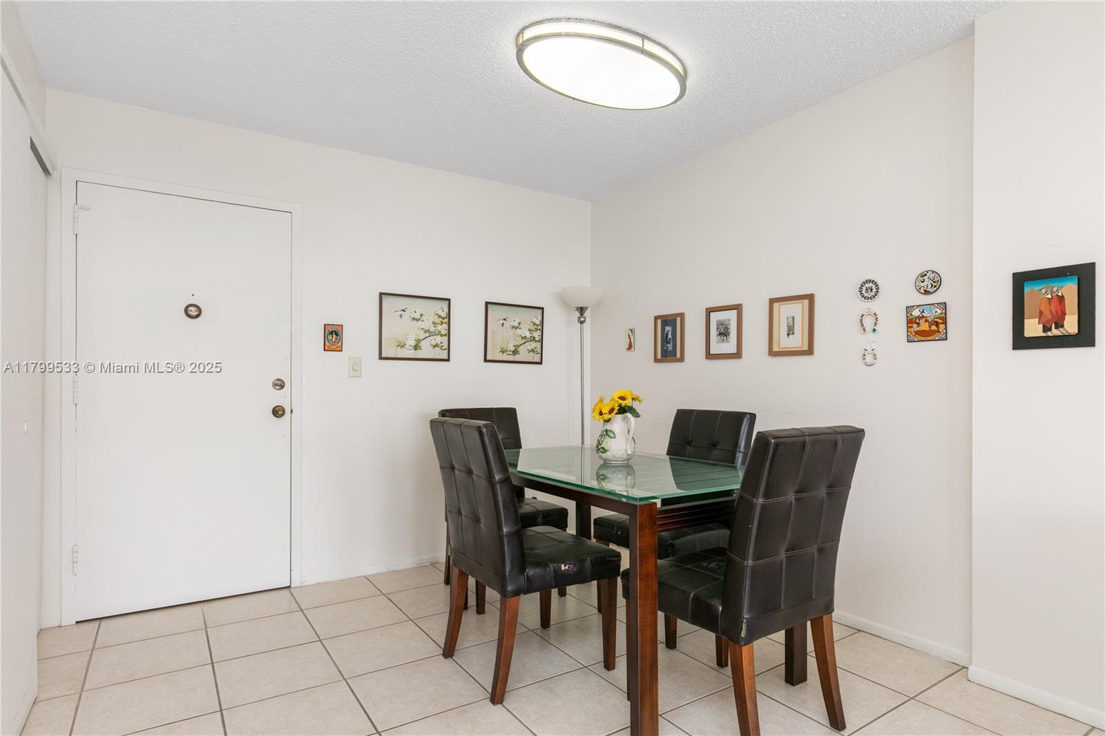 DESOTO PARK CONDO - Residential Lease