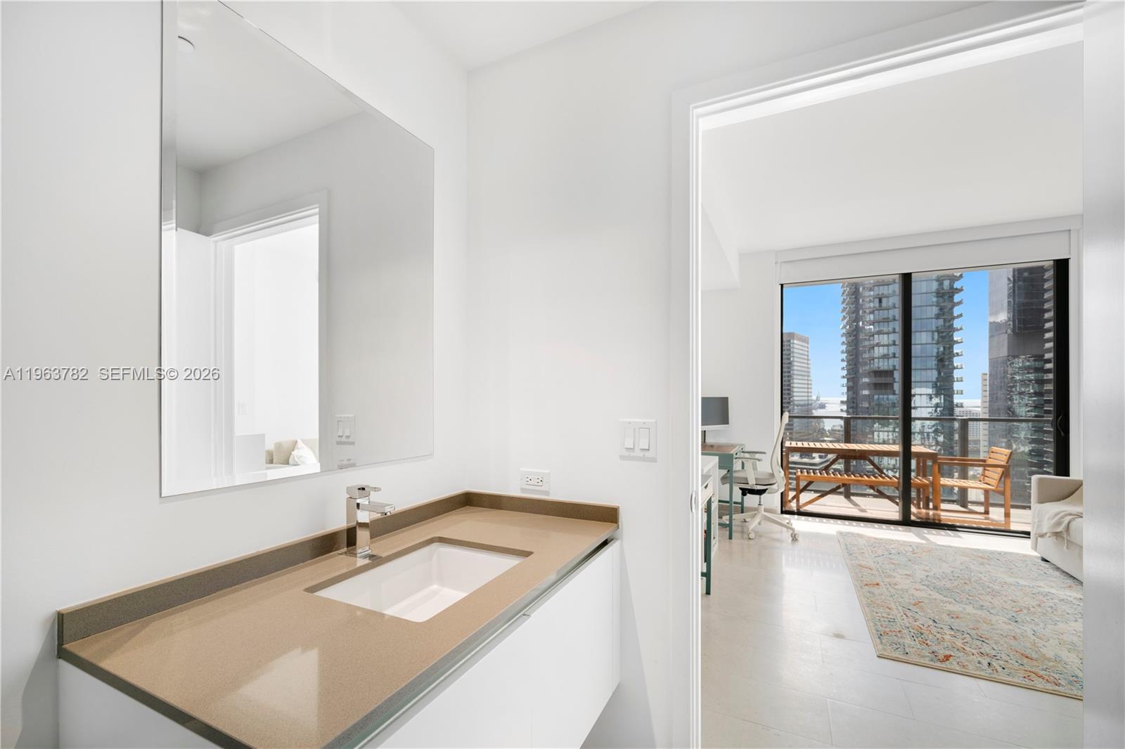 RISE CONDO - Residential