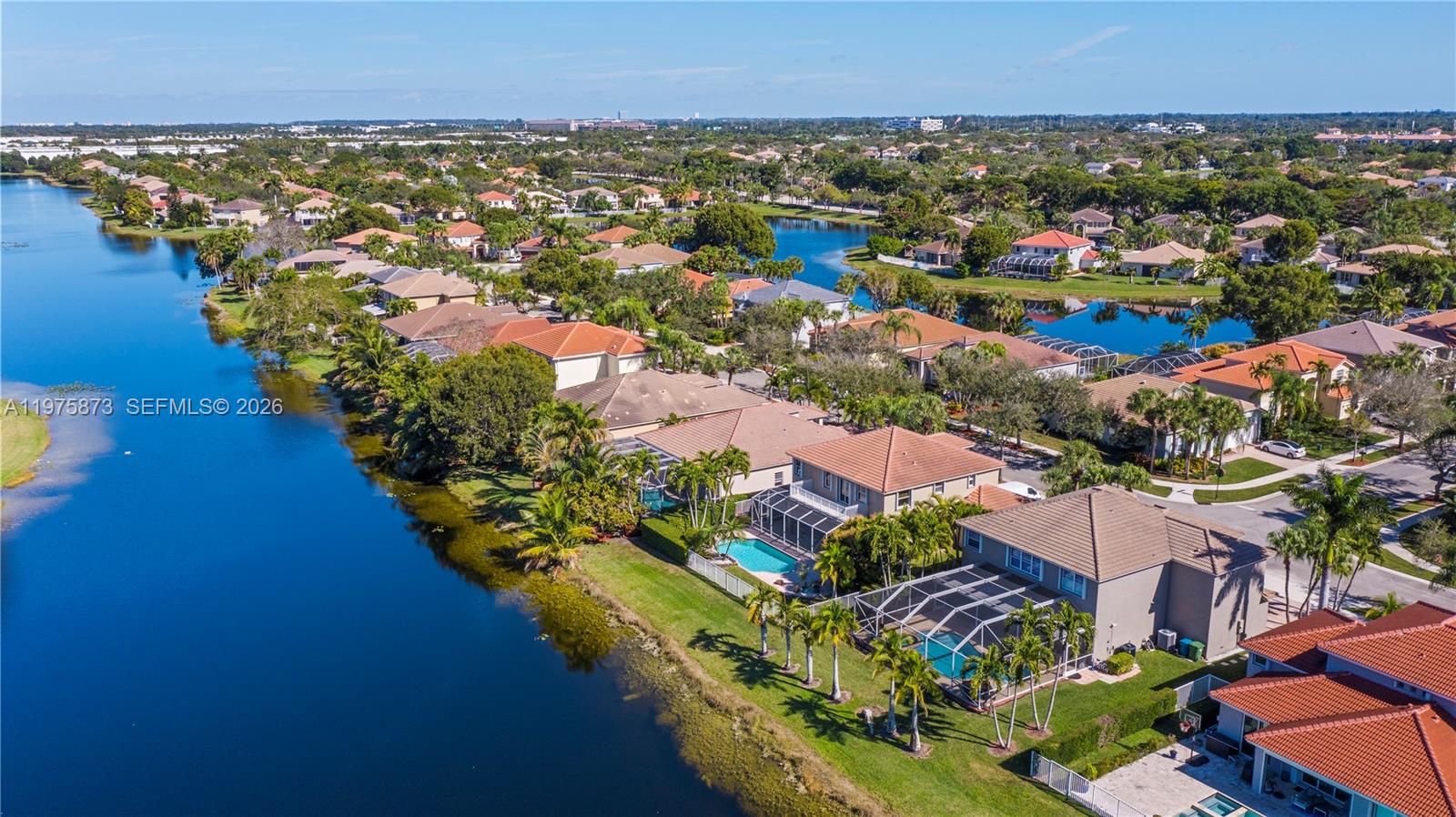 DIAMOND CAY - Residential Lease