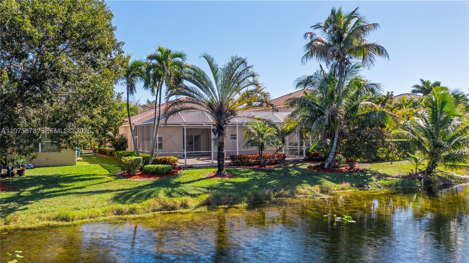 DIAMOND CAY - Residential Lease