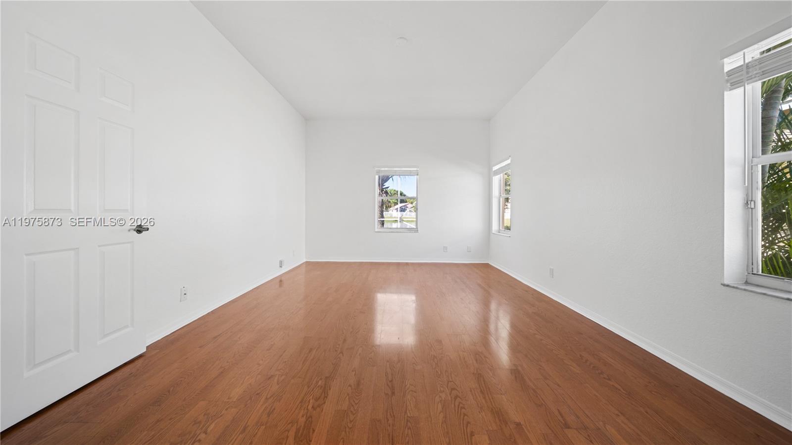 DIAMOND CAY - Residential Lease