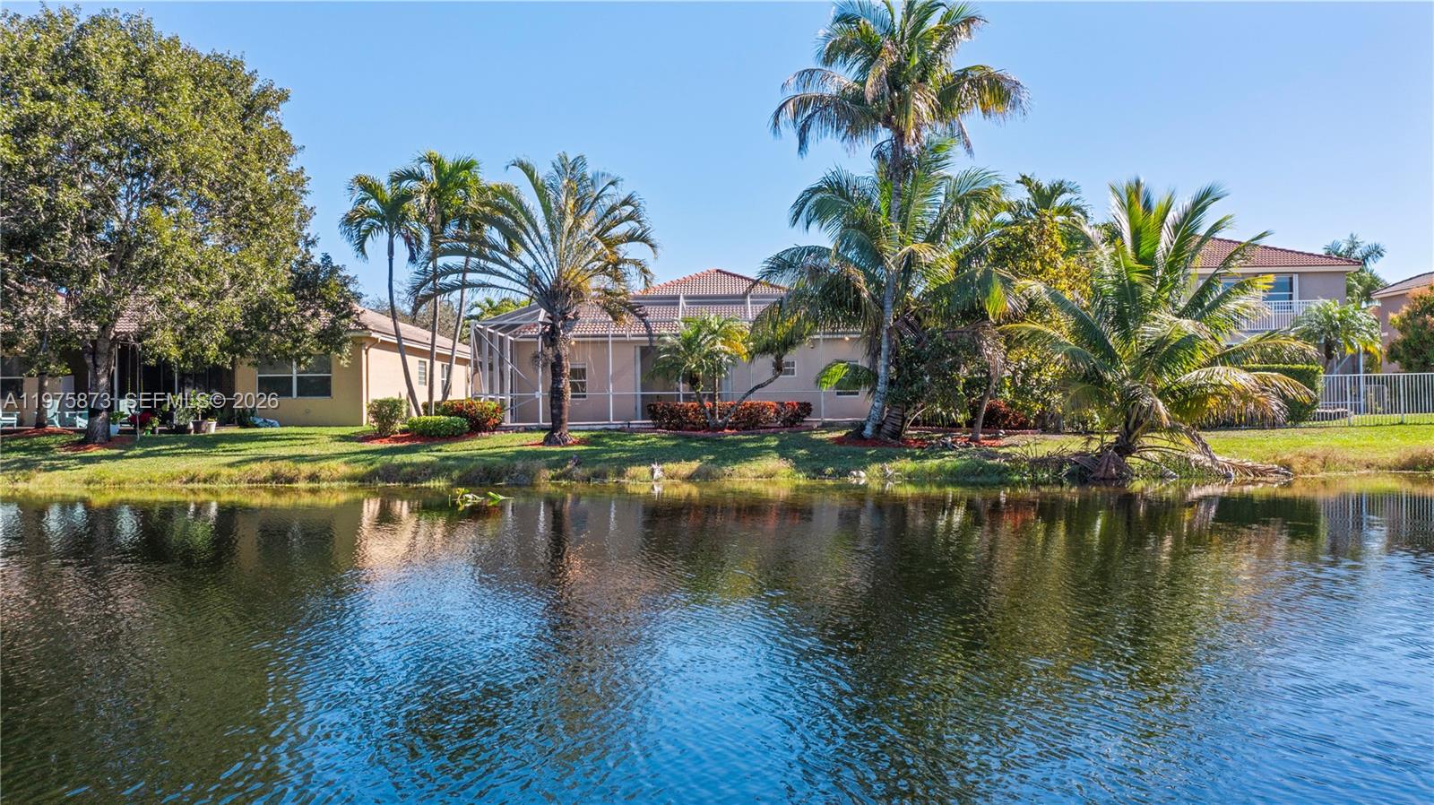 DIAMOND CAY - Residential Lease