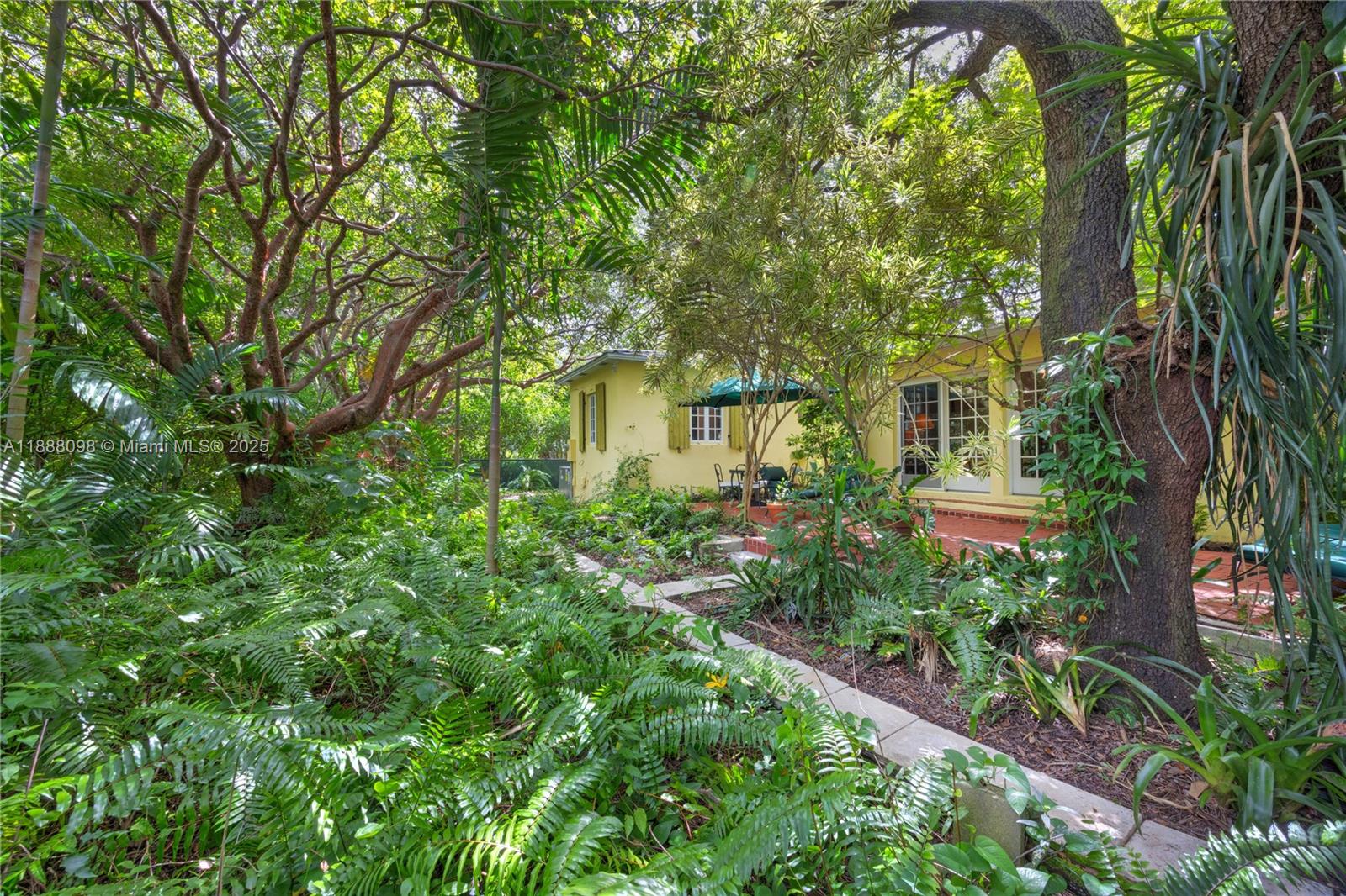 ALTA TERRA HGTS - Residential