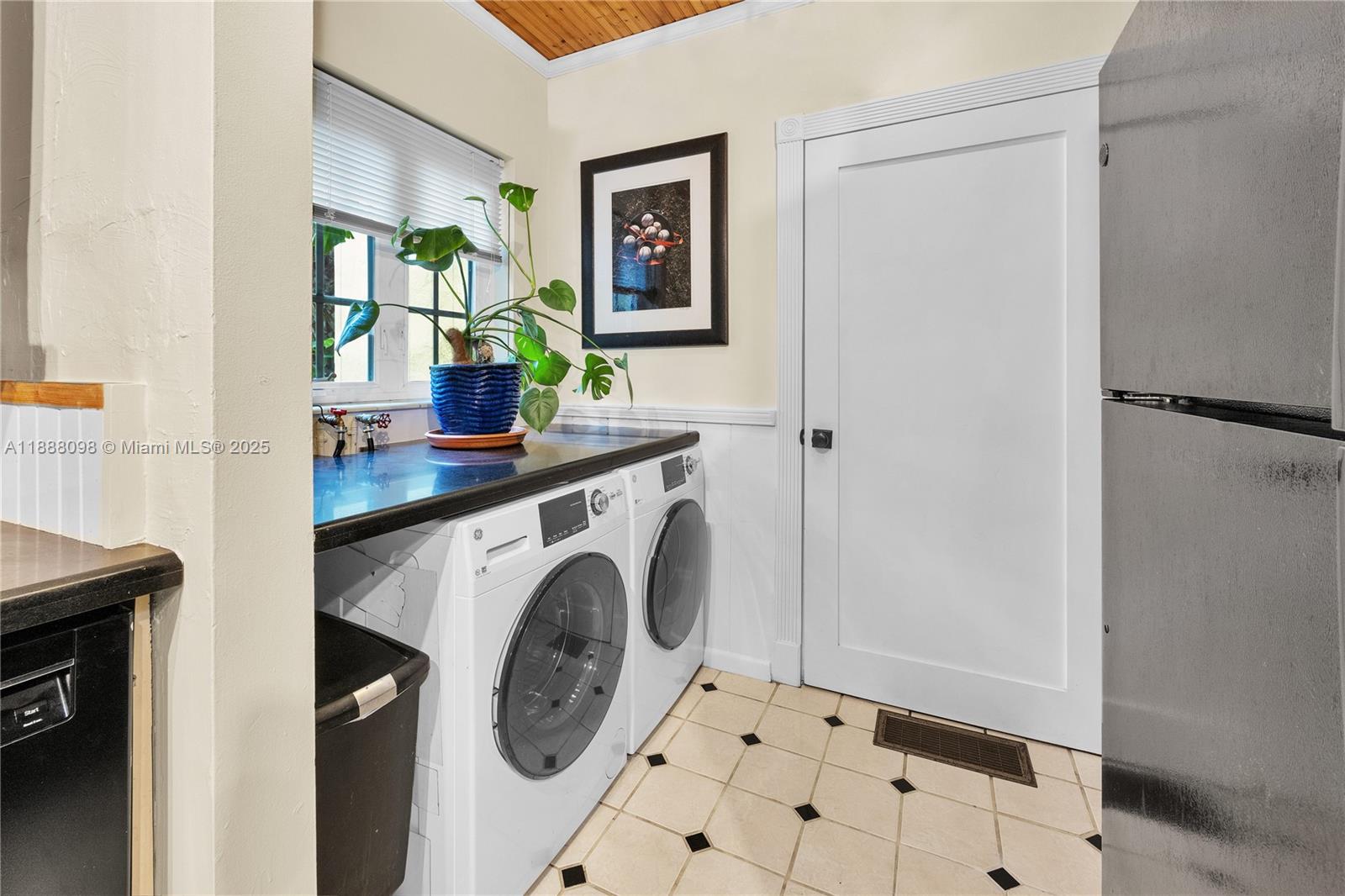 ALTA TERRA HGTS - Residential