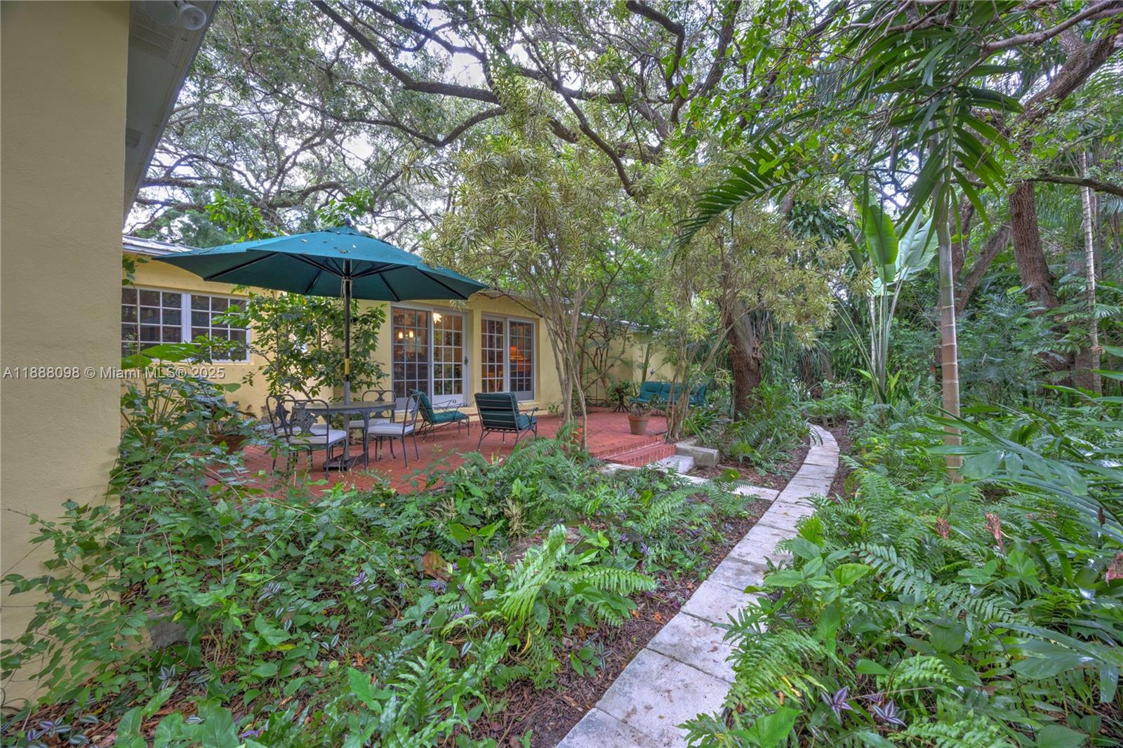 ALTA TERRA HGTS - Residential