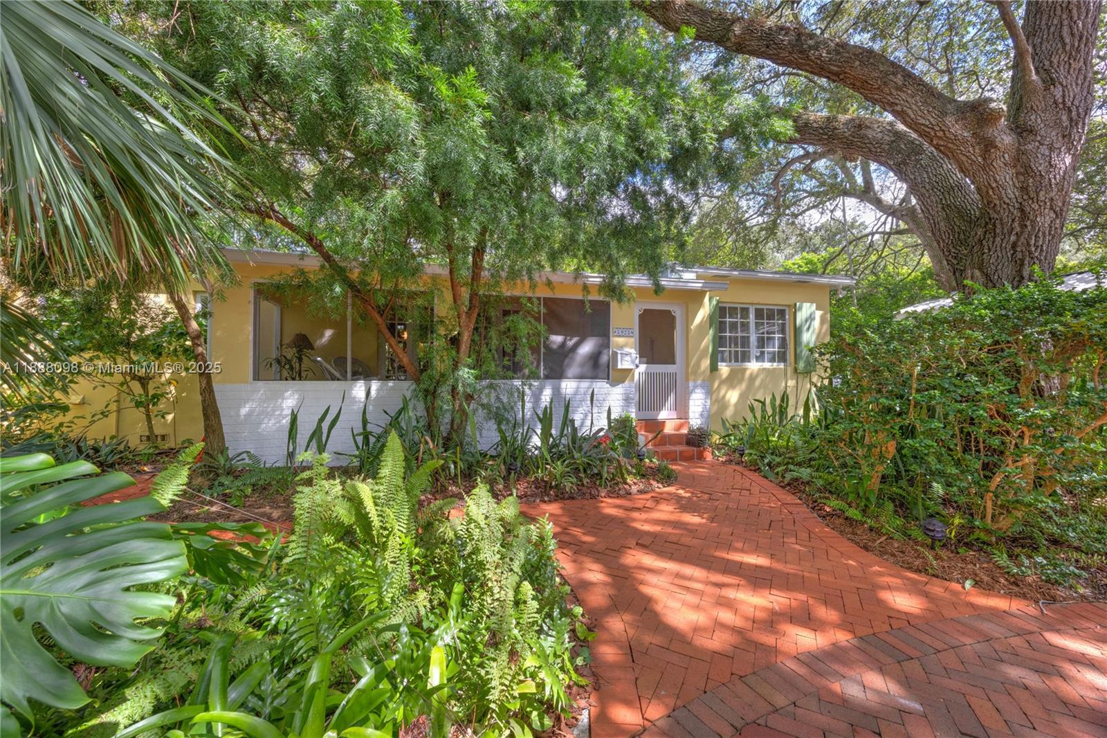 ALTA TERRA HGTS - Residential