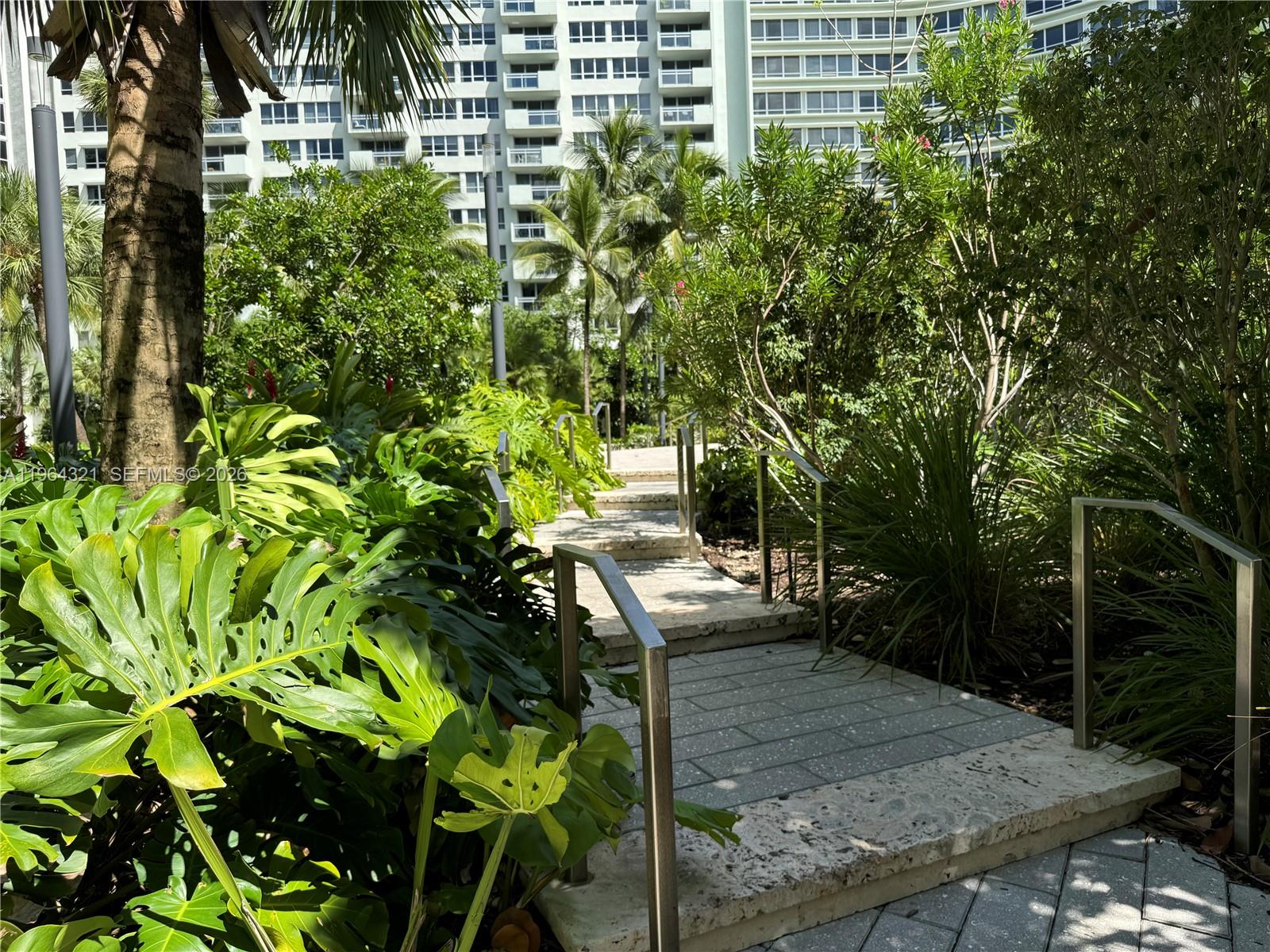 FLAMINGO SOUTH BEACH I CO - Residential