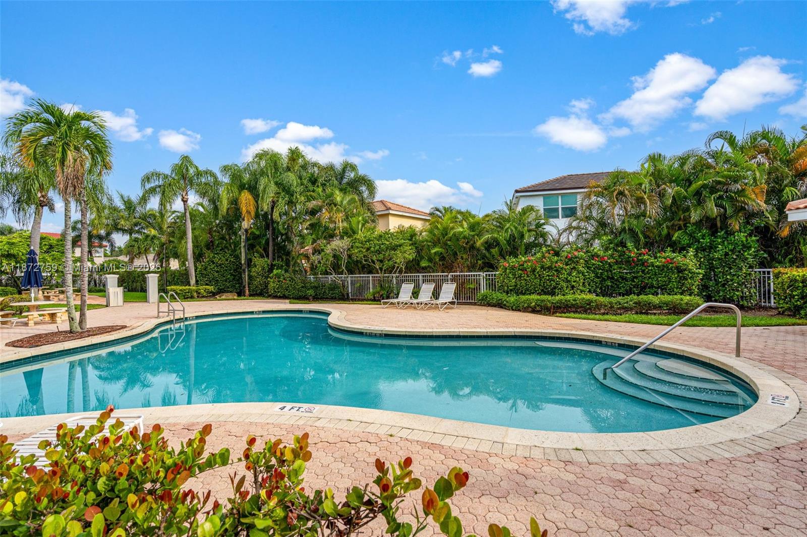 SILVER LAKES PHASE III - Residential