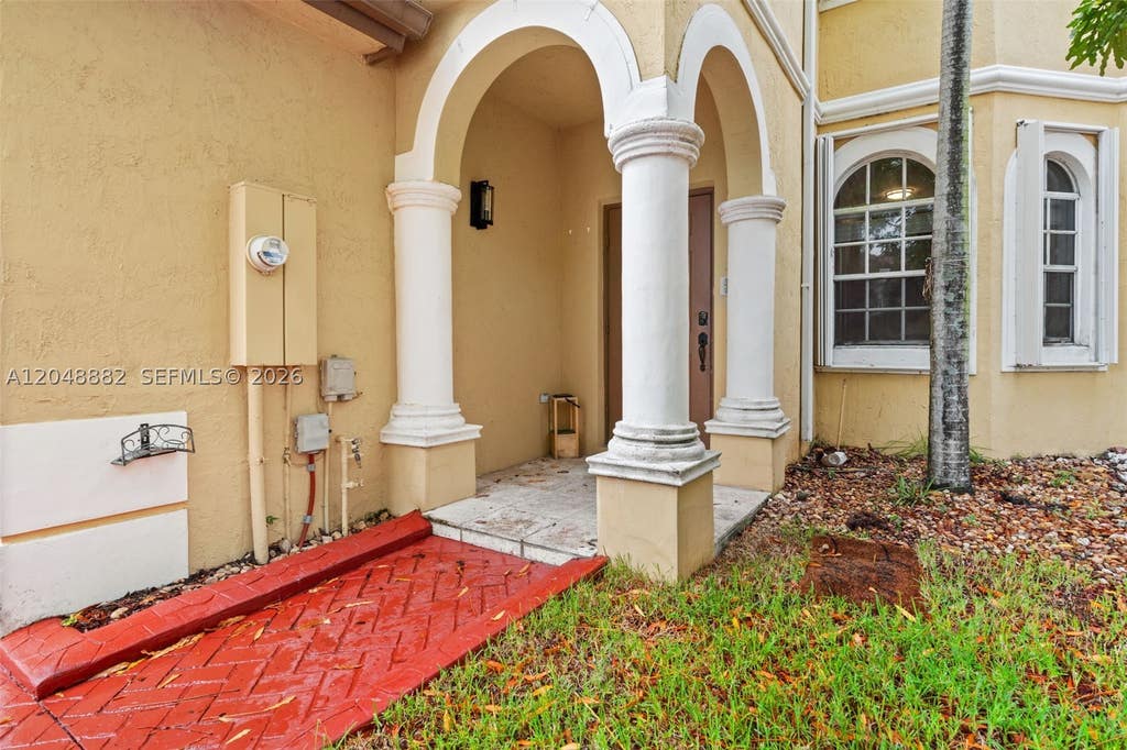 Photo of 4939 SW 136th Ave, Miramar, FL 33027 (MLS # A12048882)
