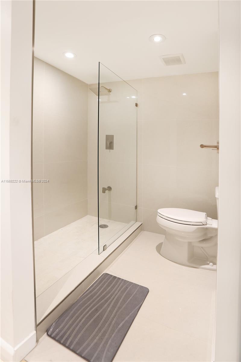WATERVIEW CONDO - Residential