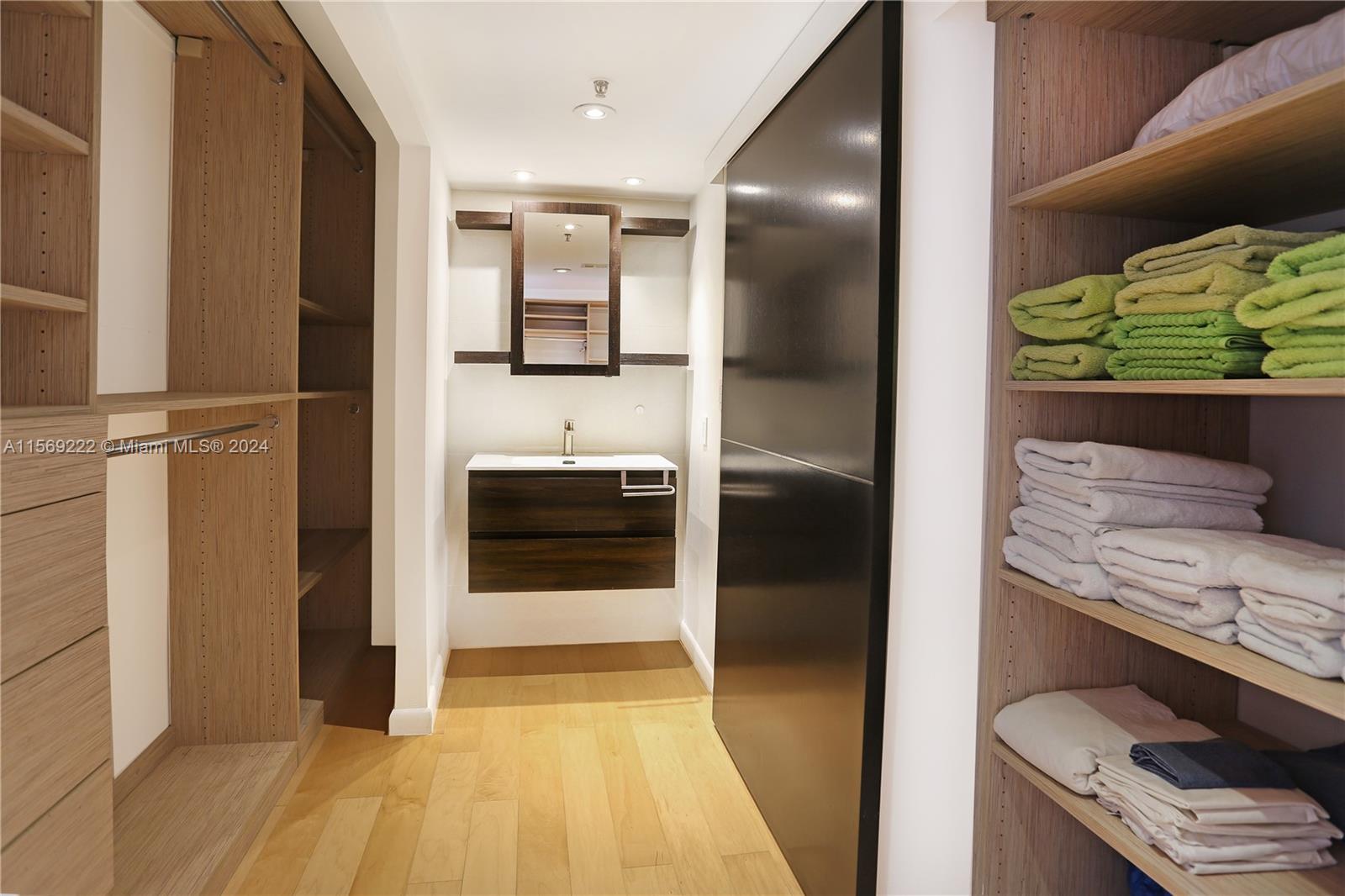 WATERVIEW CONDO - Residential