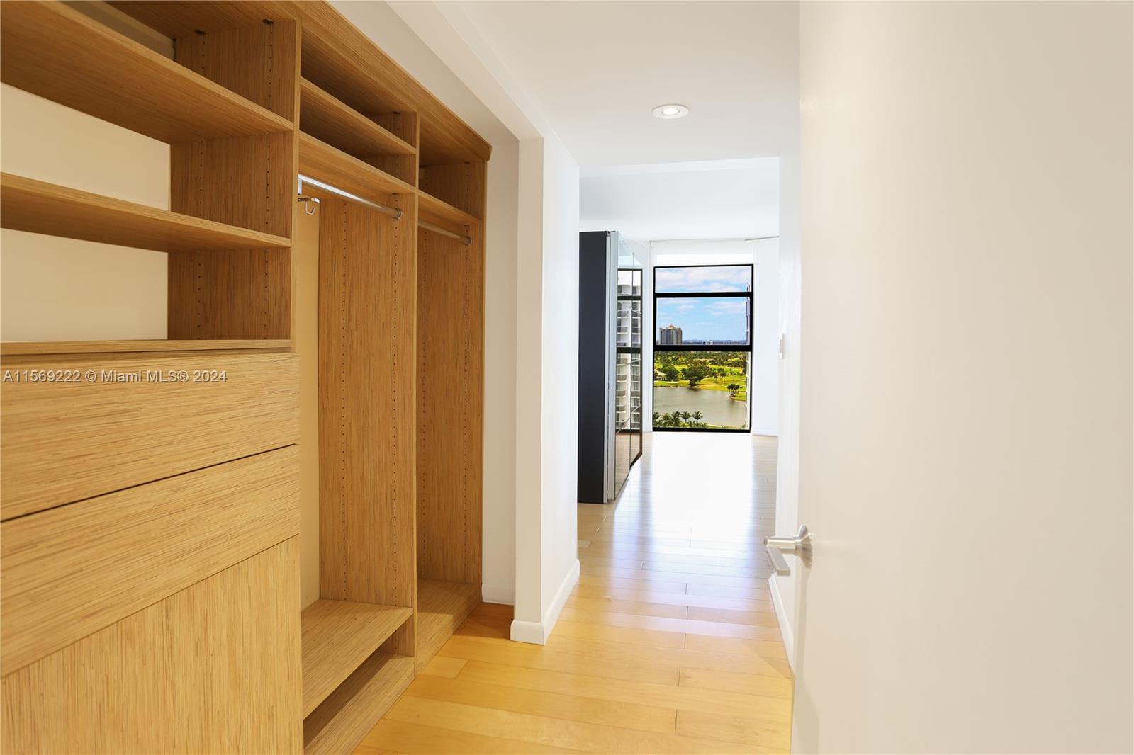 WATERVIEW CONDO - Residential