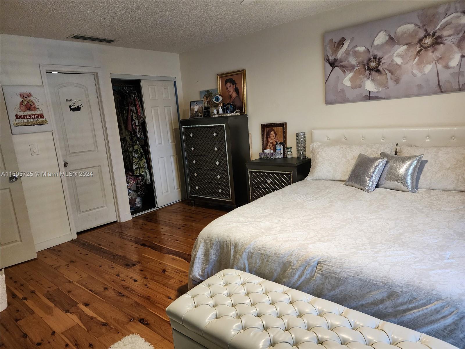 HOLLYWOOD GARDENS CONDOMI - Residential
