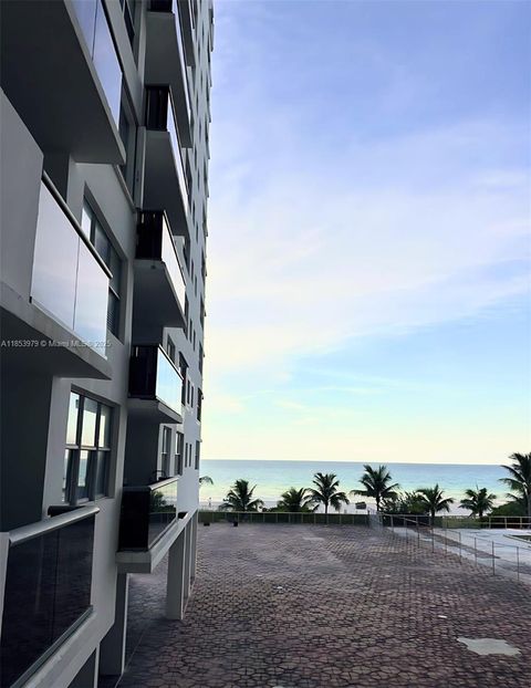 6039 Collins Ave 414 Miami Beach FL 33140