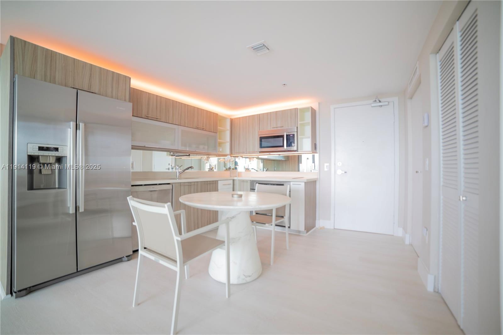 EDEN HOUSE CONDO - Residential Lease