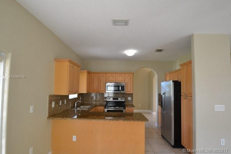 ROYAL GARDEN ESTATES - Residential Lease