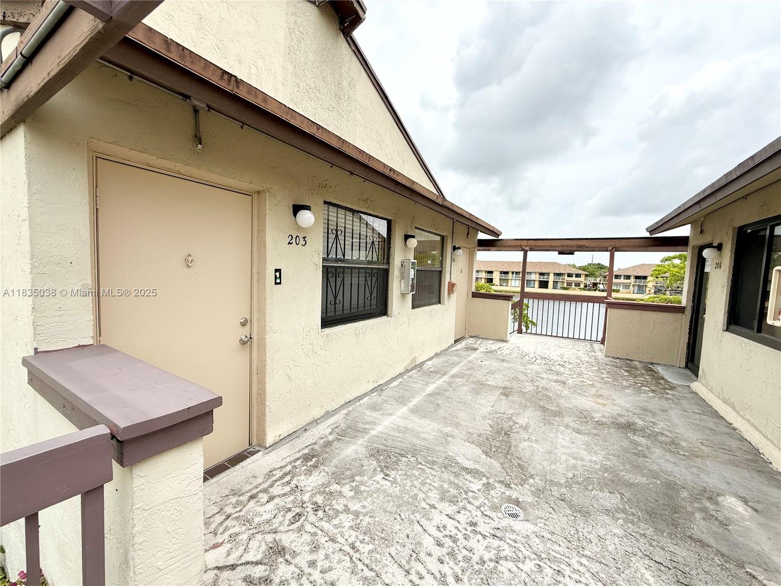 485 NW 210th St 203