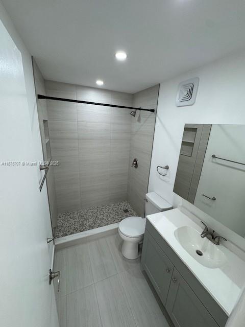 GABLES POINT III CONDO - Residential Lease