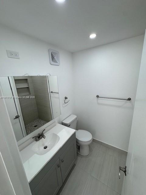 GABLES POINT III CONDO - Residential Lease