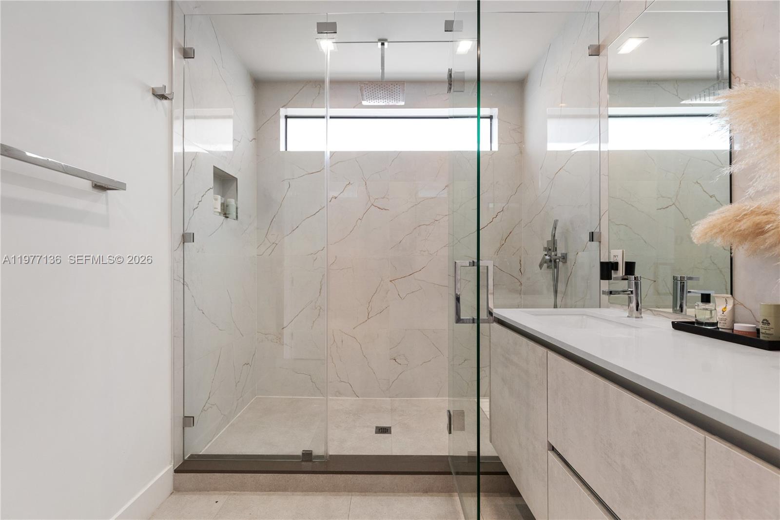 PALMHURST - Residential