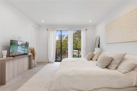 Tiny photo for 3047 Elizabeth St #3047, Miami, FL 33133 (MLS # A11977136)