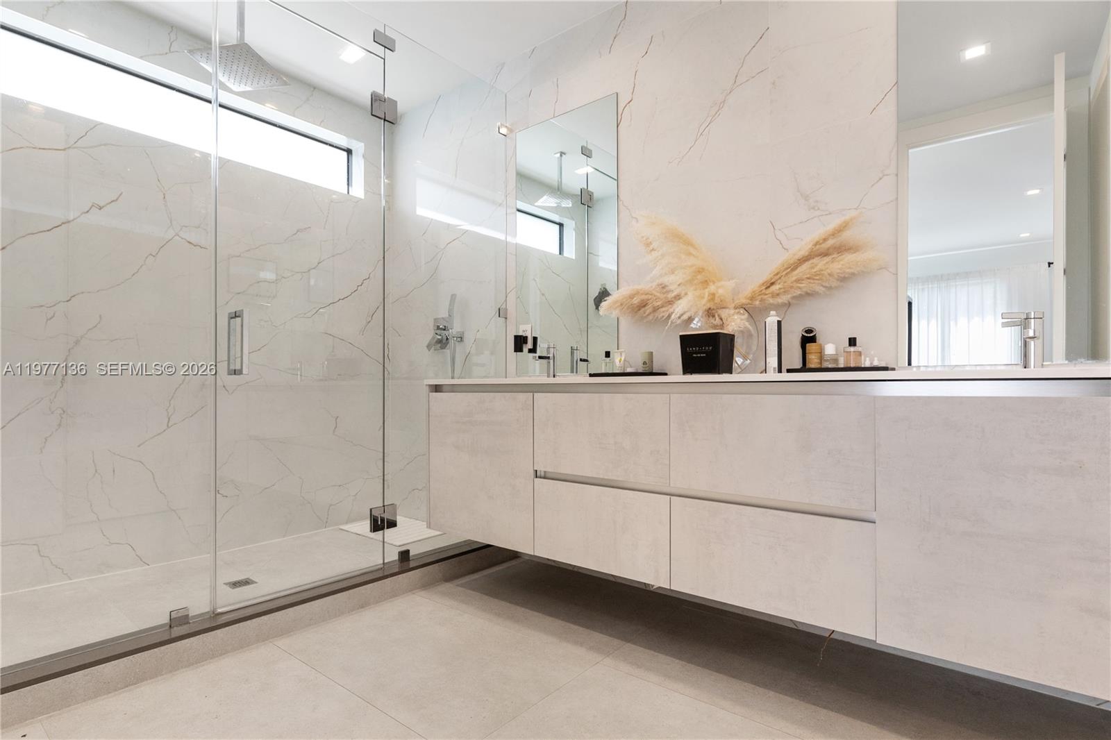 PALMHURST - Residential