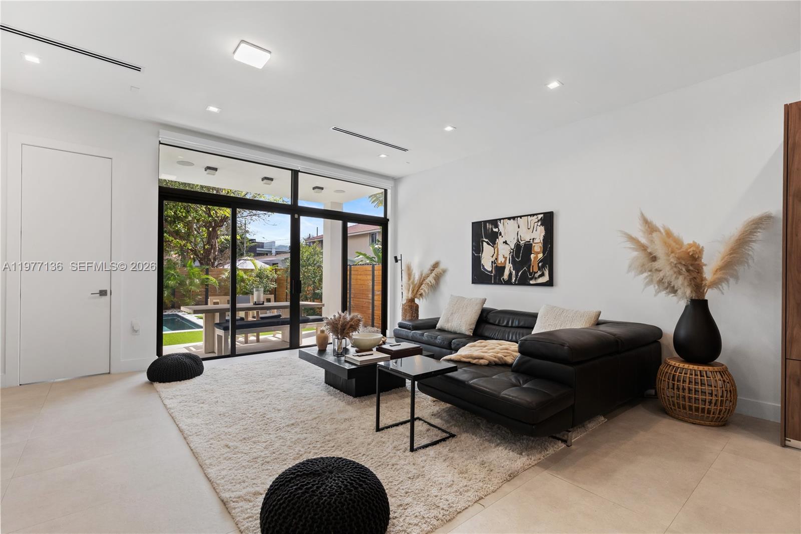 PALMHURST - Residential