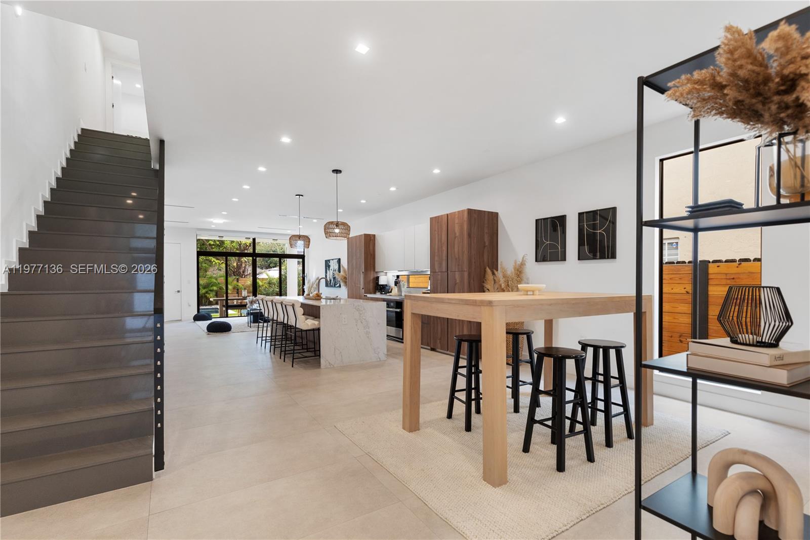 PALMHURST - Residential