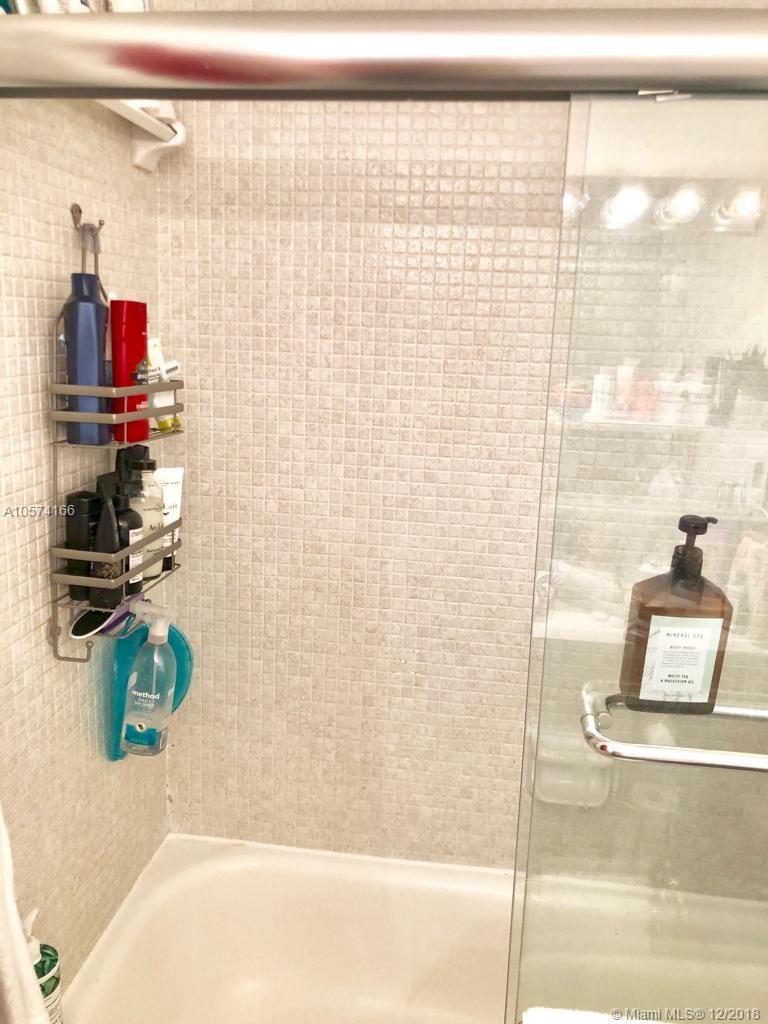 MIRADOR 1000 CONDO - Residential