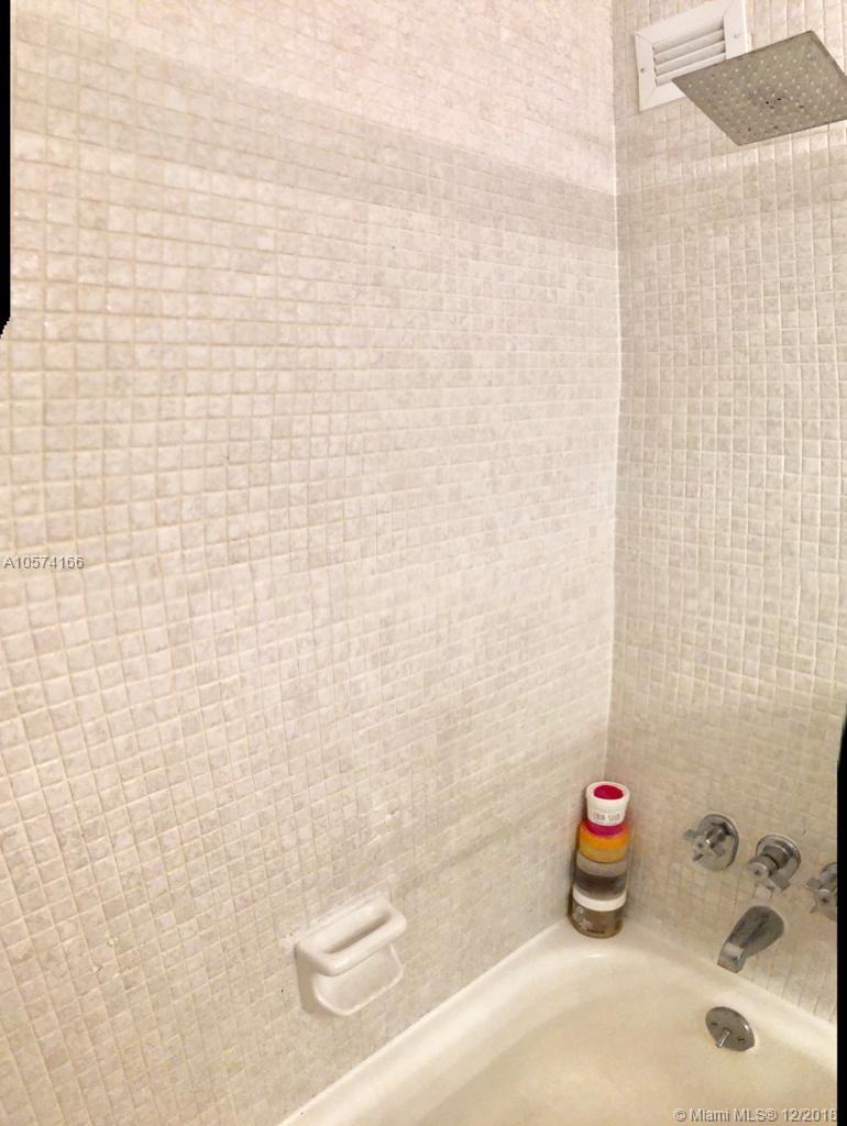 MIRADOR 1000 CONDO - Residential