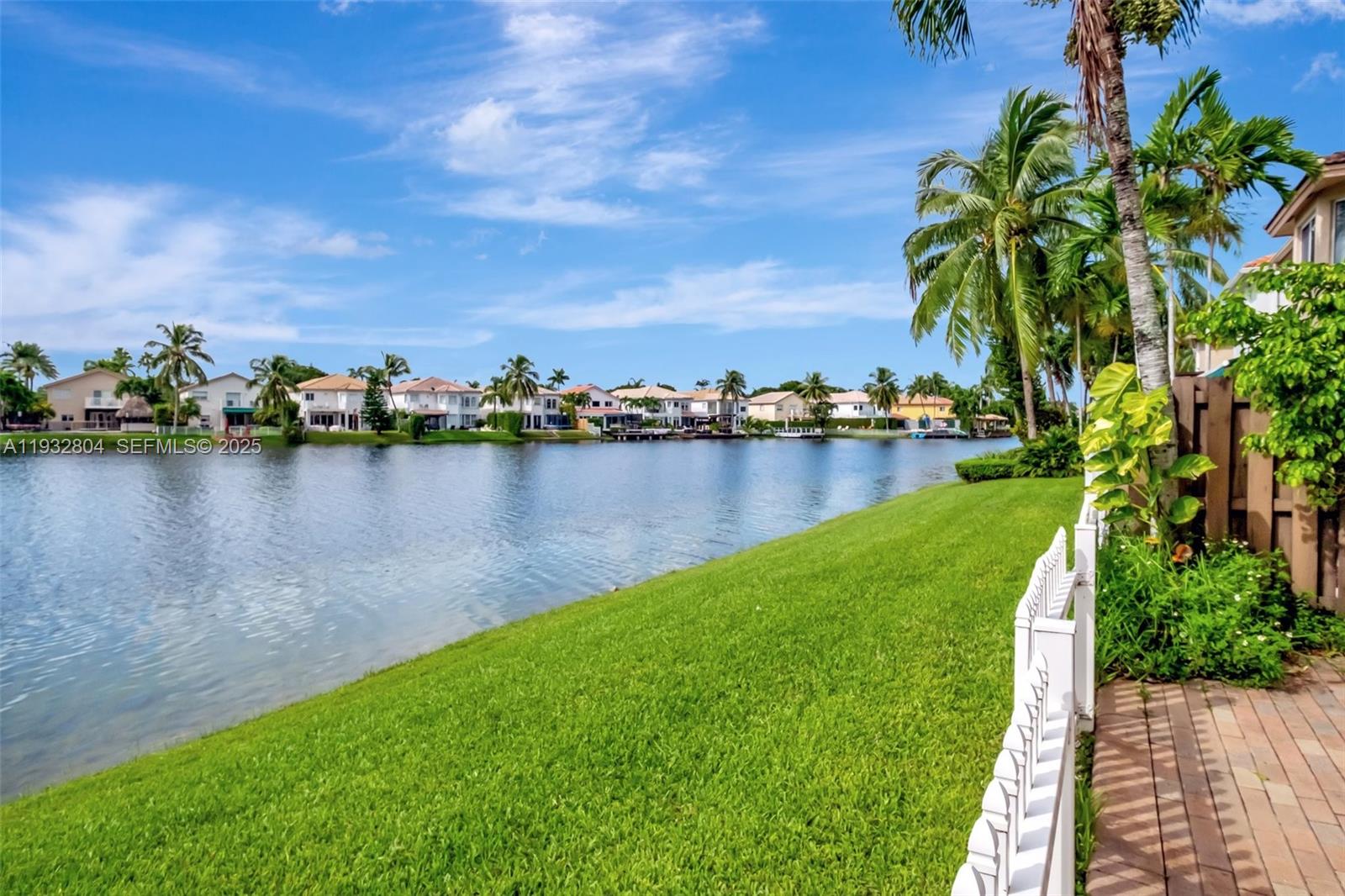 DORAL ISLES MARTINIQUE - Residential Lease