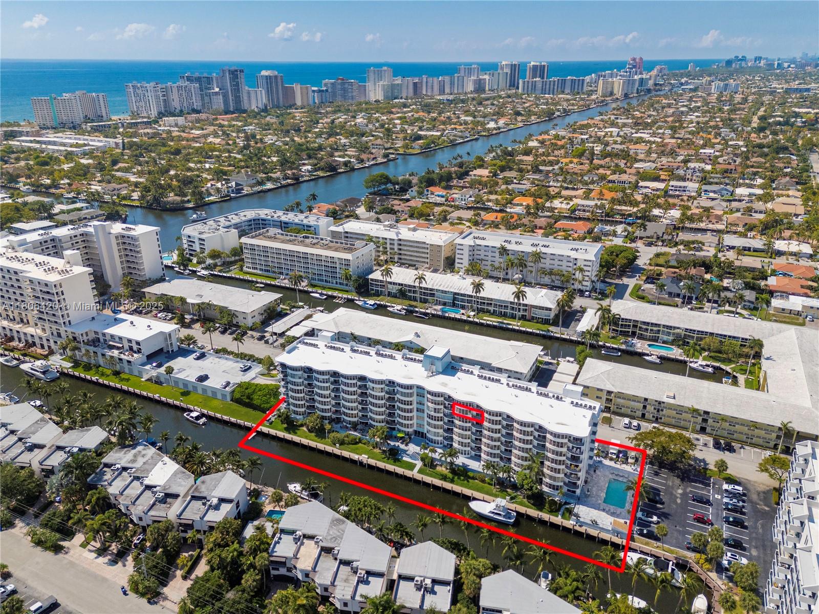 3051 Ne 48th St 604, Fort Lauderdale, Broward County, Florida - 2 Bedrooms  
2 Bathrooms - 