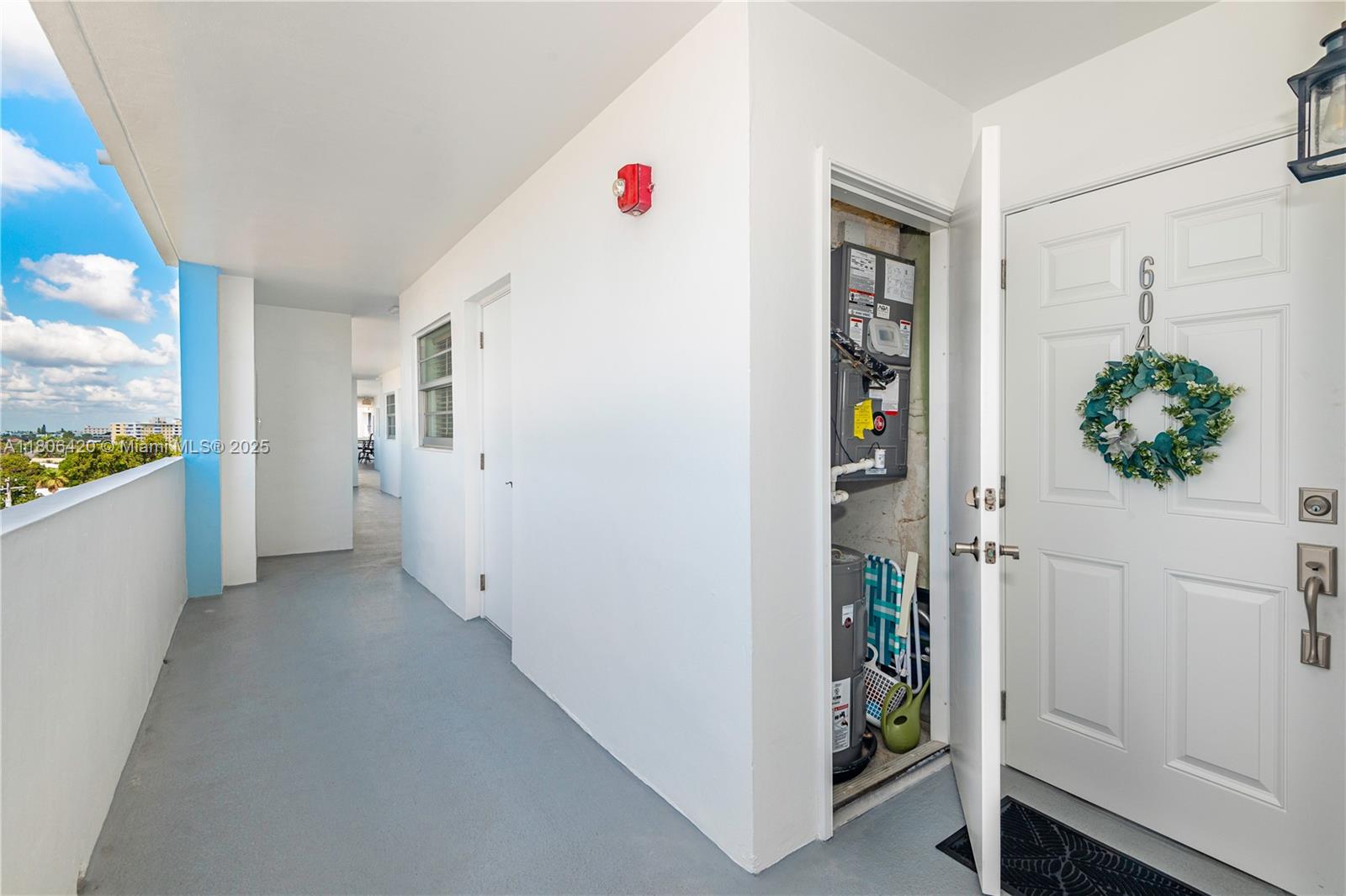 RIDGEVIEW TOWERS CONDO - Residential