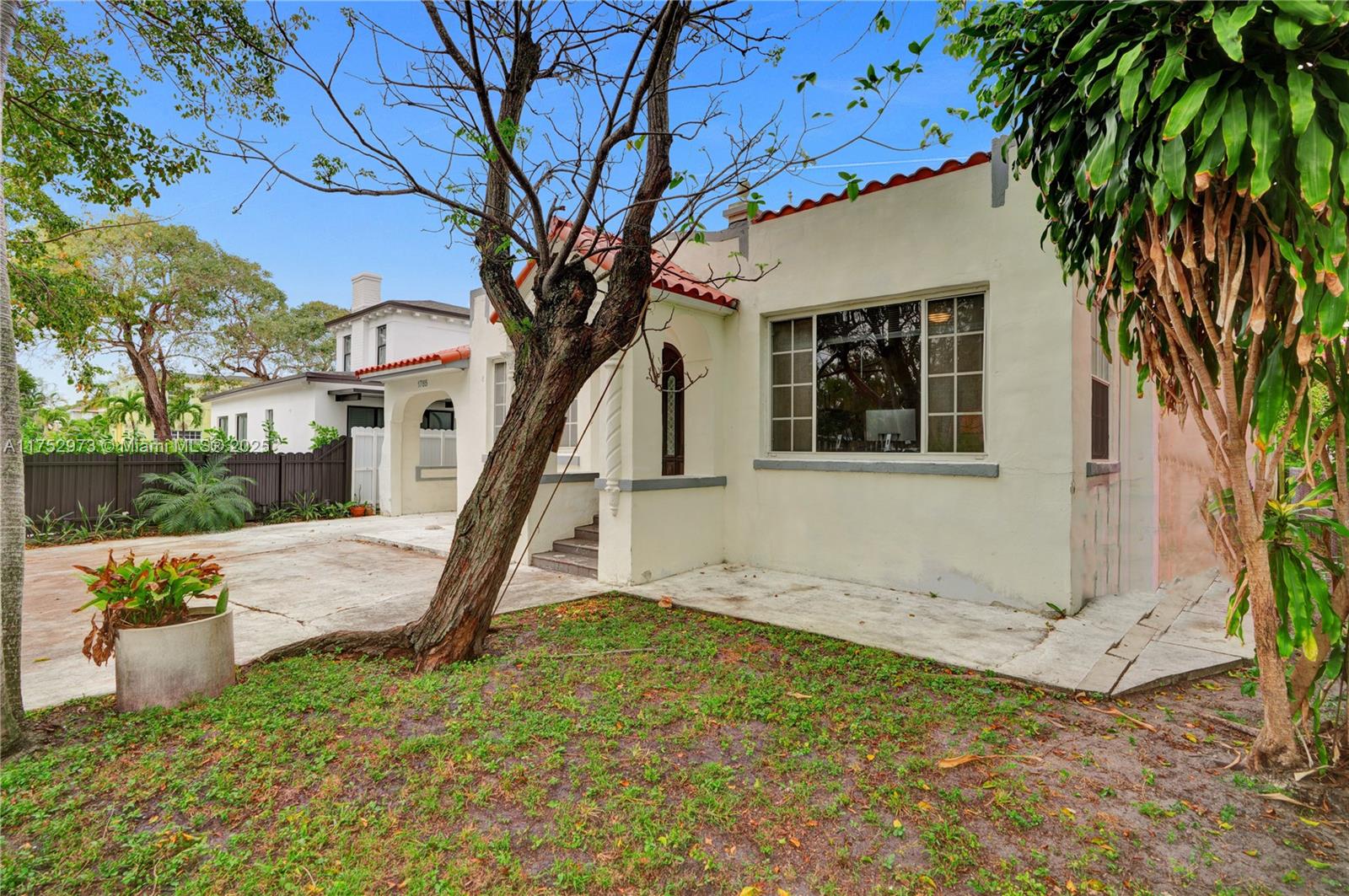 SHENANDOAH - Residential