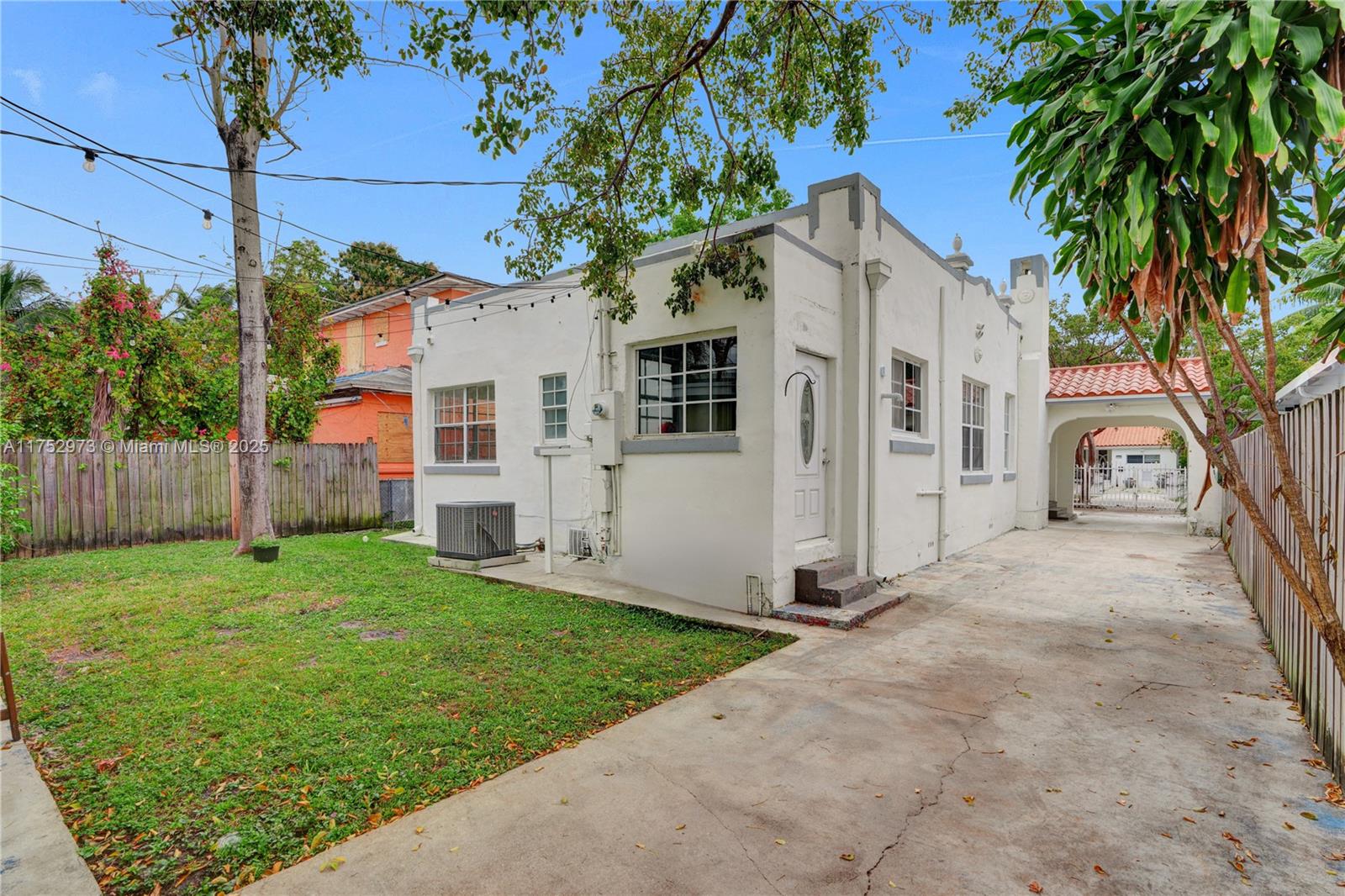 SHENANDOAH - Residential