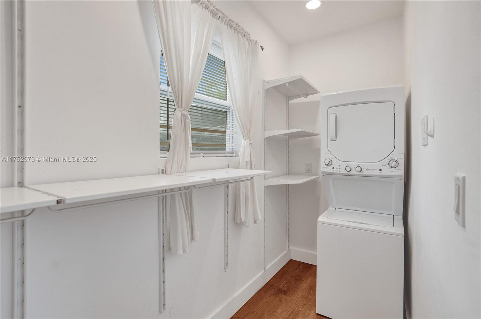 SHENANDOAH - Residential